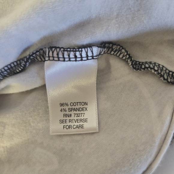 Croft & Barrow Black & White Paisley Peasant Top | Off Shoulder Ruffle Size L - Picture 6 of 7